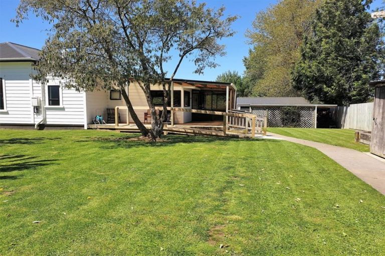 Photo of property in 69 Princess Street, Dannevirke, 4930