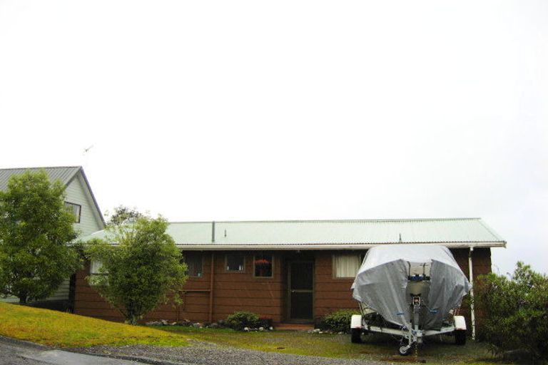 Photo of property in 60 Korua Street, Moana, 7872