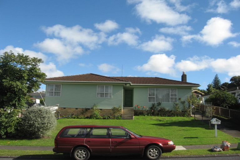 Photo of property in 11 Rotoiti Avenue, Pakuranga Heights, Auckland, 2010