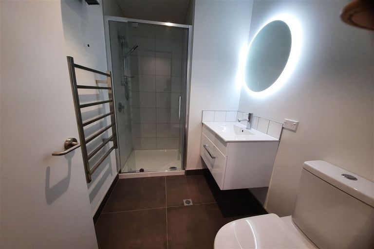 Photo of property in 2/34 Cranmer Square, Christchurch Central, Christchurch, 8013