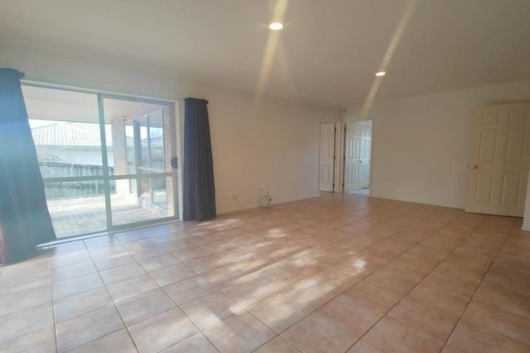 Photo of property in 3 Devana Court, Torbay, Auckland, 0630