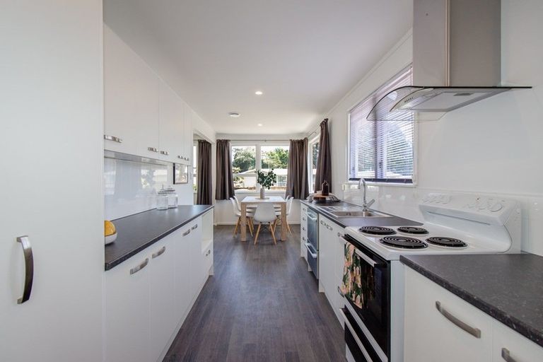 Photo of property in 5 Homedale Street, Pukehangi, Rotorua, 3015