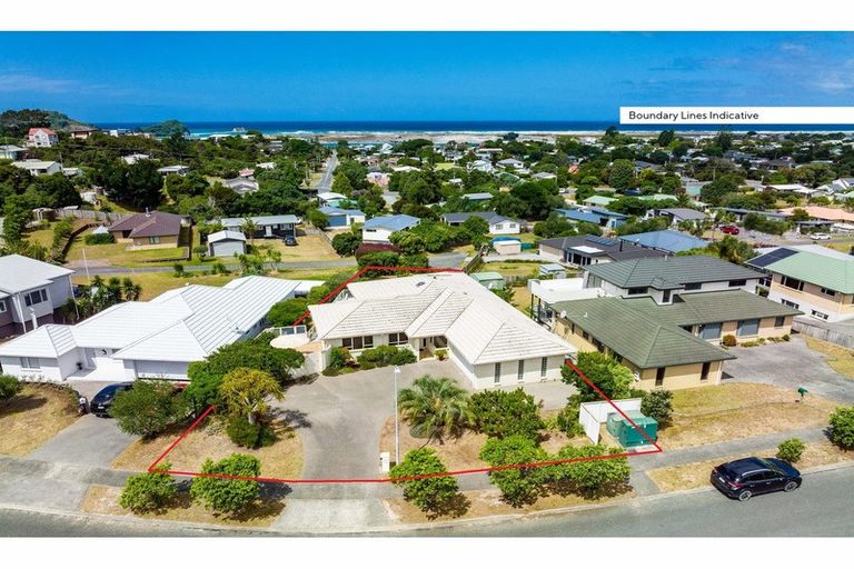 Photo of property in 14 Driftwood Place, Mangawhai Heads, Mangawhai, 0505