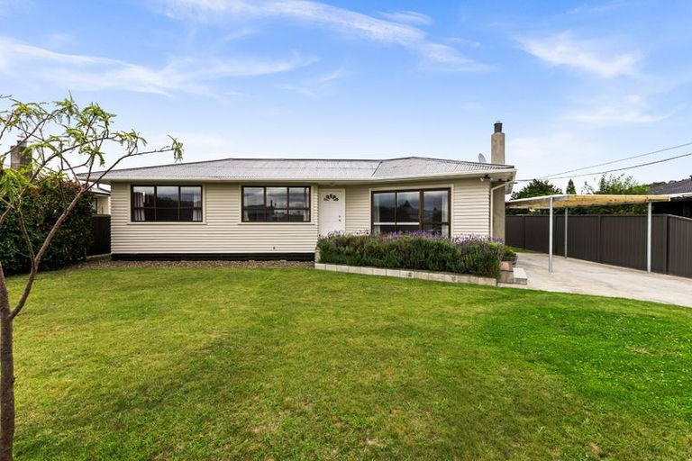 Photo of property in 5 Warwick Crescent, Taradale, Napier, 4112