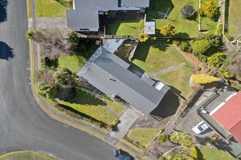 Photo of property in 2 Montgomery Crescent, Putaruru, 3411