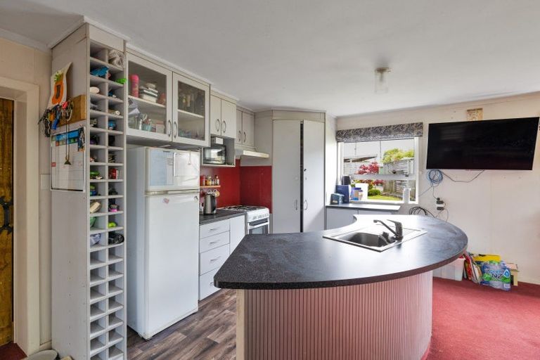 Photo of property in 14 Ngareta Street, Marton, 4710