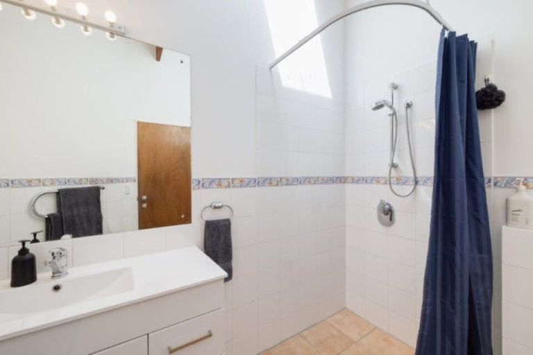 Photo of property in 75 Jonathon Street, Brookfield, Tauranga, 3110