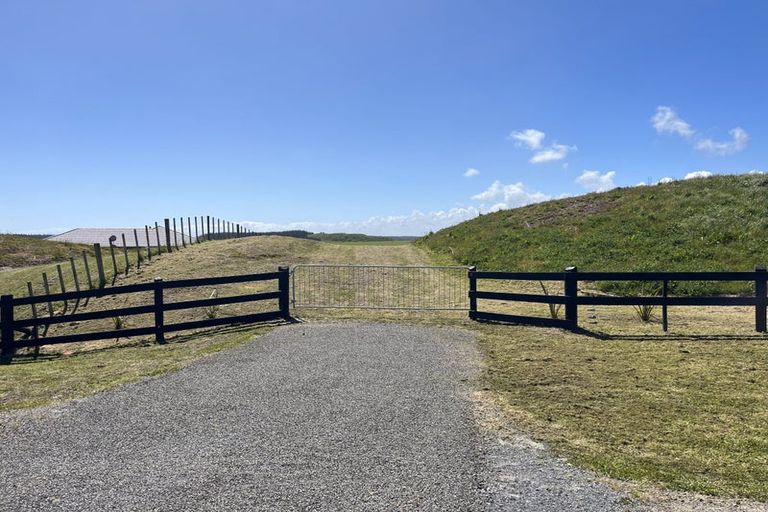 Photo of property in 19 Truebridge Drive, Waitarere, Levin, 5510