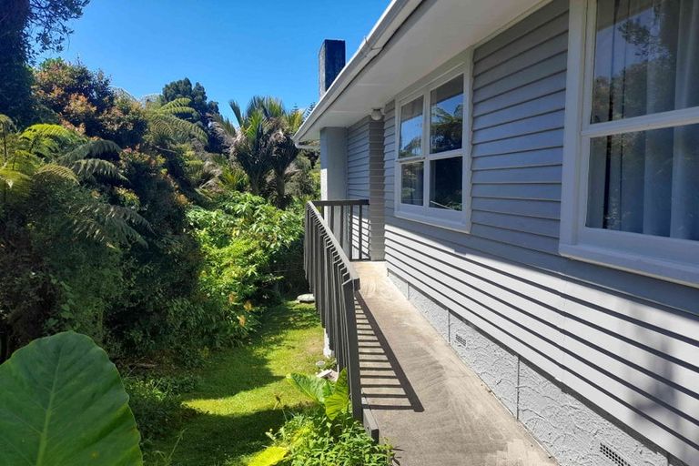 Photo of property in 25 Verbena Road, Birkdale, Auckland, 0626