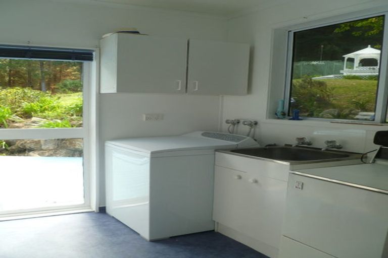 Photo of property in 1664 Kahuranaki Road, Kahuranaki, Havelock North, 4295