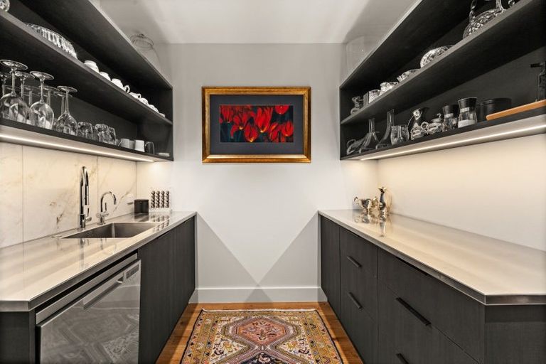 Photo of property in 401/70 Tennyson Street, Napier South, Napier, 4110