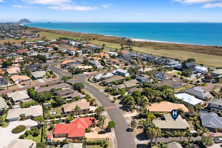 Photo of property in 23 Santa Monica Drive, Papamoa Beach, Papamoa, 3118