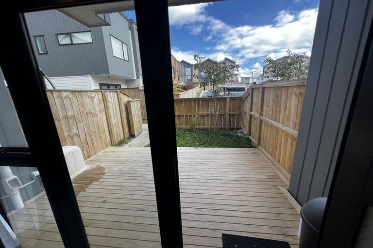 Photo of property in 24/36 Westgate Drive, Westgate, Auckland, 0614