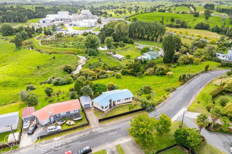 Photo of property in 15 Doctors Hill Road, Maungaturoto, 0520