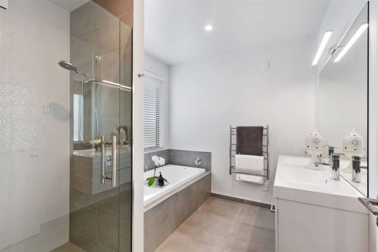 Photo of property in 4 Wallace Crescent, Prebbleton, 7604