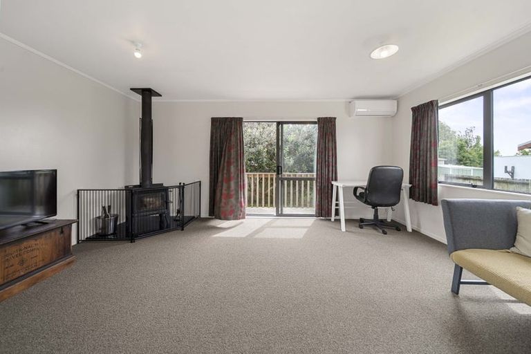 Photo of property in 1 Glen Terrace, Te Puke, 3119