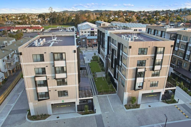 Photo of property in 303/3 Rauemi Way, Te Atatu South, Auckland, 0610