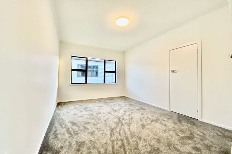 Photo of property in 98 Kimpton Road, Papatoetoe, Auckland, 2025