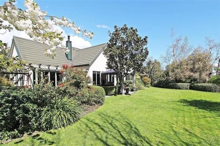 Photo of property in 12 Ardilea Avenue, Stoke, Nelson, 7011