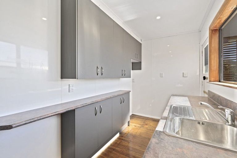 Photo of property in 63 Kashmir Avenue, Clouston Park, Upper Hutt, 5018