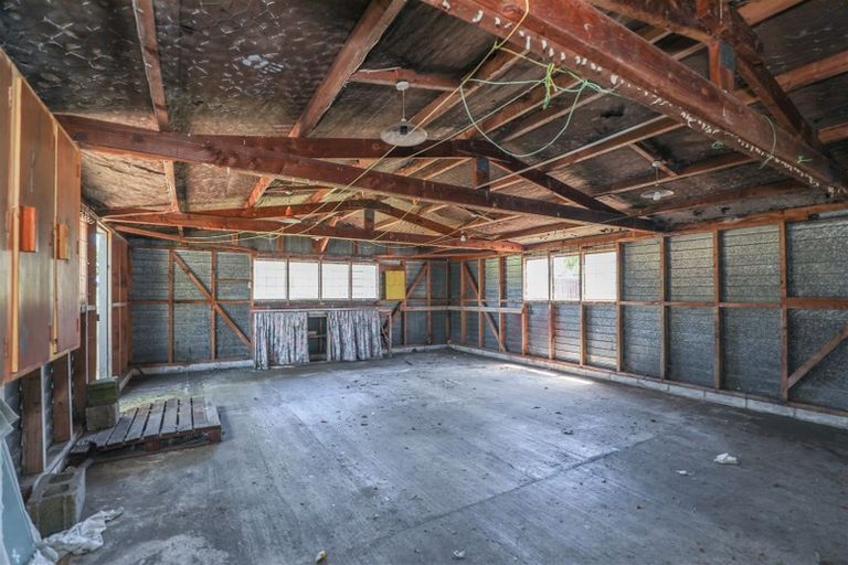 Photo of property in 76 Great South Road, Huntly, 3700