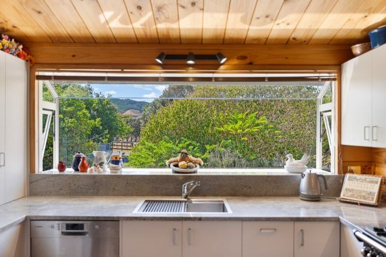 Photo of property in 105-109 Greenwood Boulevard, Otaki, 5512