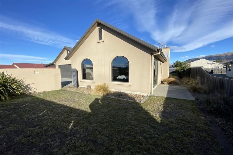 Photo of property in 34 Plantation Road, Wanaka, 9305