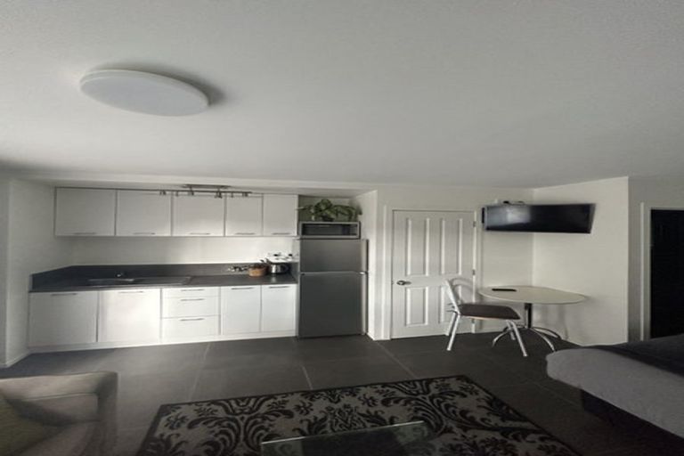 Photo of property in 1/40 Kestrel Heights, Arkles Bay, Whangaparaoa, 0932