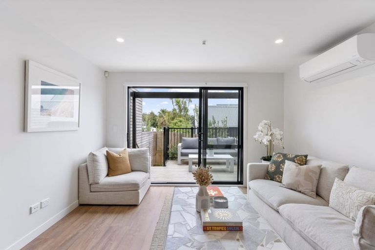 Photo of property in 4/15 Tilden Avenue, Hillcrest, Auckland, 0627