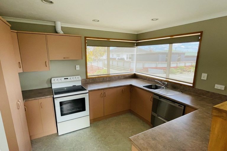 Photo of property in 22a Home Street, Winton, 9720