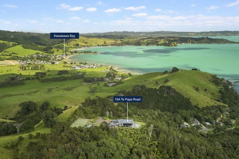 Photo of property in 15a Te Papa Road, Kawakawa Bay, 2585
