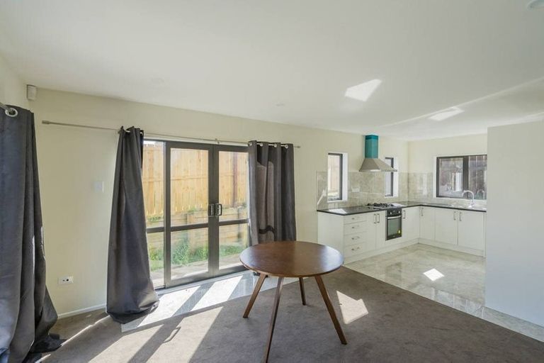 Photo of property in 42c Landon Avenue, Mangere East, Auckland, 2024