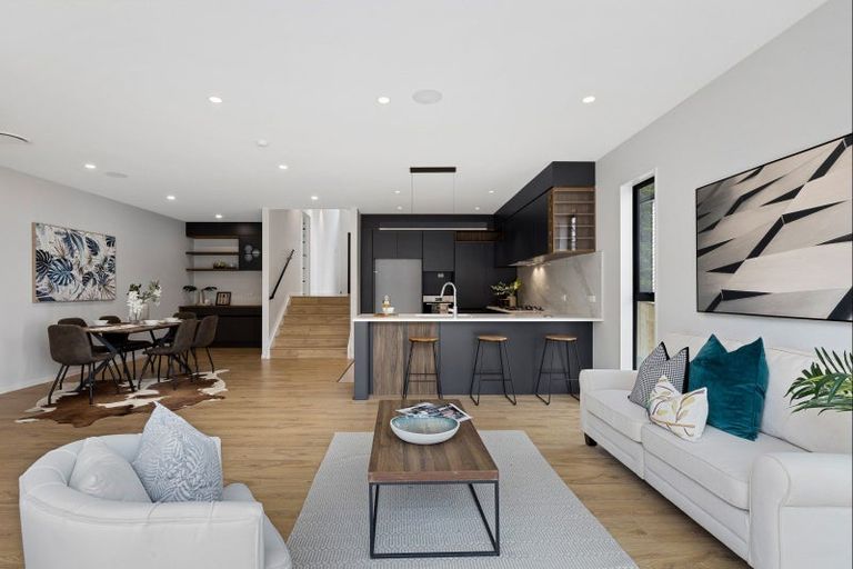 Photo of property in 279 West Hoe Heights, Orewa, 0931