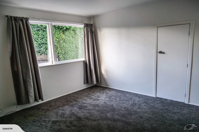 Photo of property in 21 Mcquarrie Avenue, Wattle Downs, Auckland, 2103