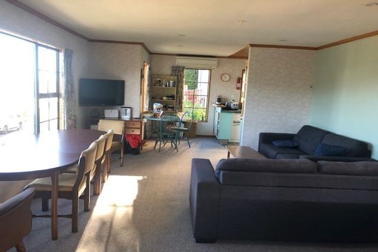 Photo of property in 152 Queen Street, North Dunedin, Dunedin, 9016