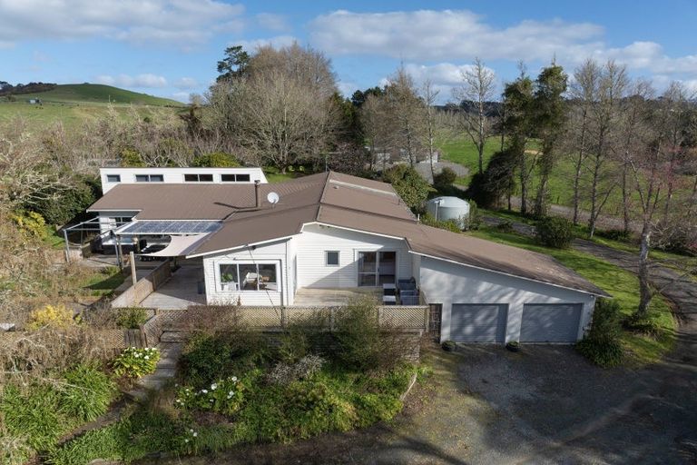 Photo of property in 202 Gelling Road, Hunua, Papakura, 2583