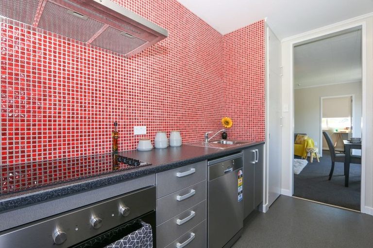 Photo of property in 1/23 Campbell Street, Karori, Wellington, 6012