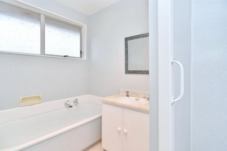 Photo of property in 1/73 Sabys Road, Halswell, Christchurch, 8025