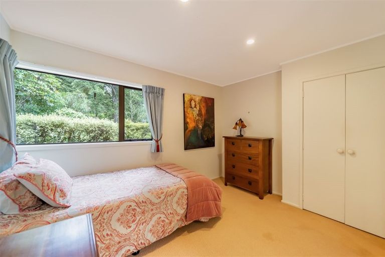 Photo of property in 55 Chatsworth Road, Silverstream, Upper Hutt, 5019