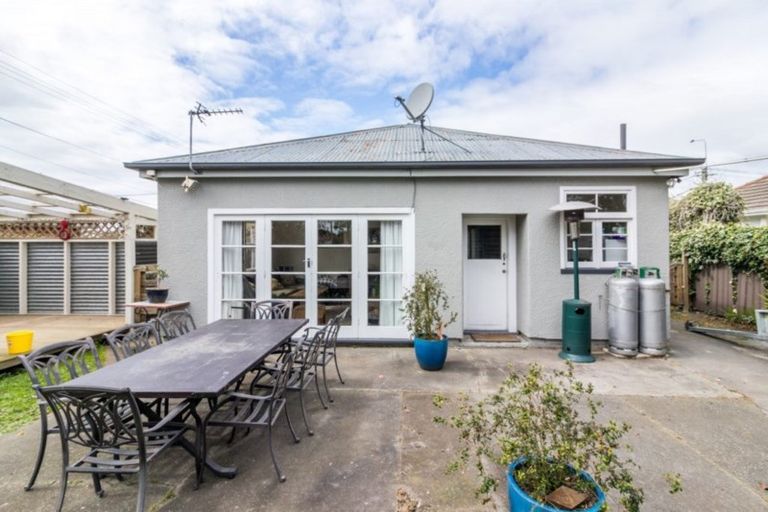 Photo of property in 1/39 Mackworth Street, Woolston, Christchurch, 8062