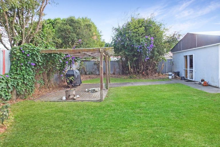 Photo of property in 40 Herrington Street, Foxton, 4814