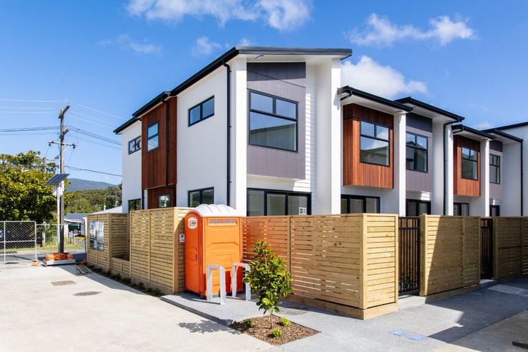 Photo of property in 6 Reading Street, Wainuiomata, Lower Hutt, 5014