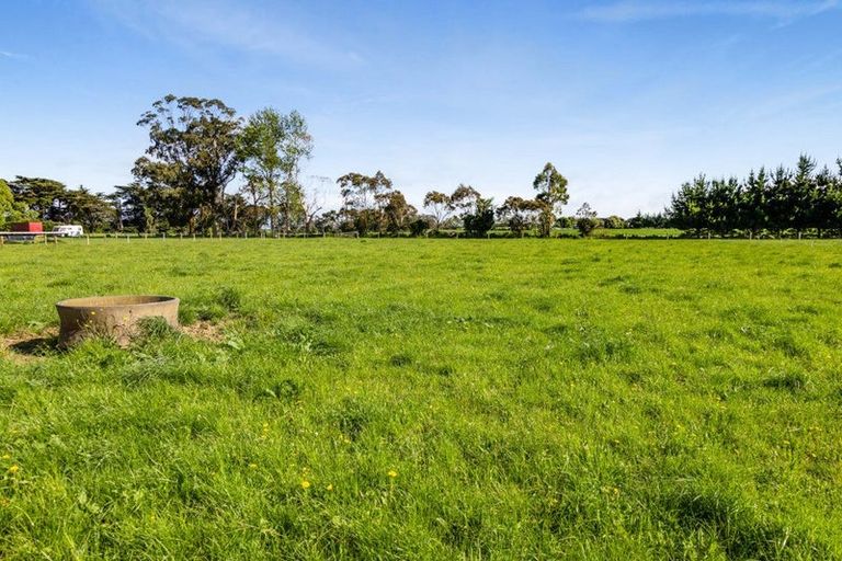 Photo of property in 389 Fraser Road, Normanby, Hawera, 4673