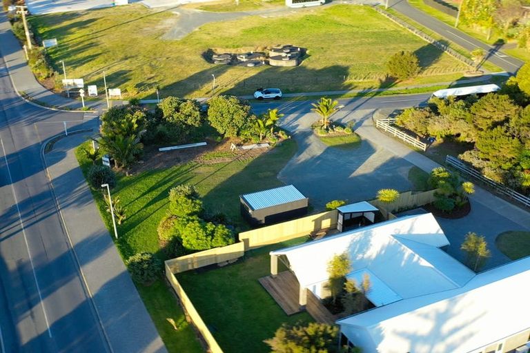 Photo of property in 10a Estuary Drive, Mangawhai Heads, Mangawhai, 0505