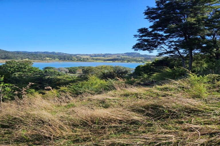 Photo of property in 12 Patton Place, Tairua, 3508