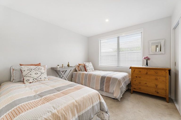 Photo of property in 72 Penetaka Heights, Pyes Pa, Tauranga, 3112