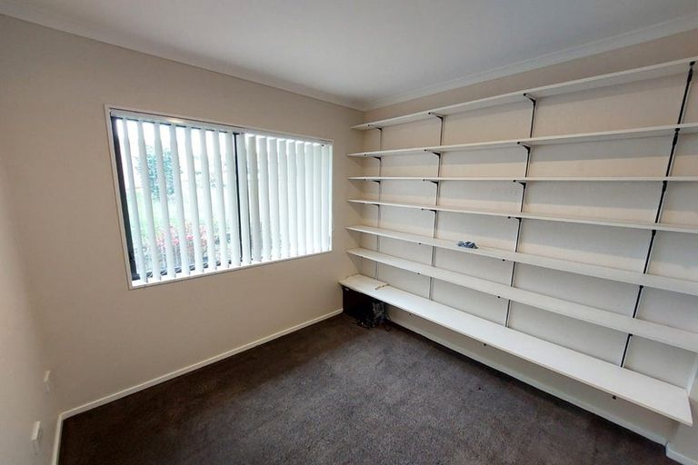 Photo of property in 19 Libnai Avenue, Clover Park, Auckland, 2019