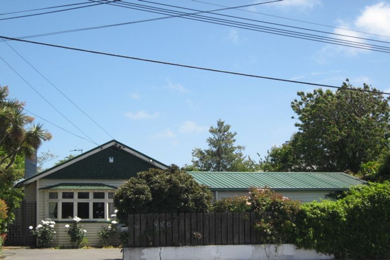 Photo of property in 125 Barrington Street, Somerfield, Christchurch, 8024