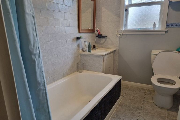 Photo of property in 82 Brooklyn Road, Carterton, 5713