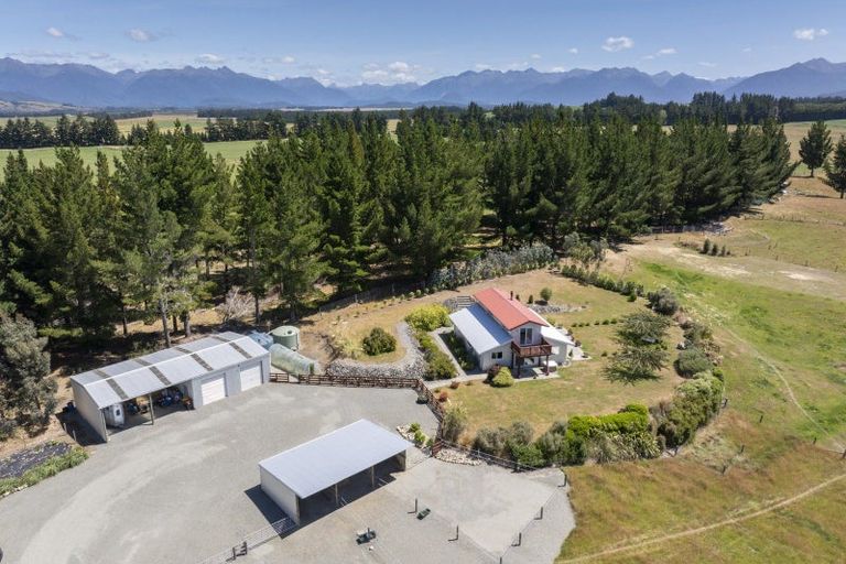 Photo of property in 1059 Hillside Manapouri Road, Manapouri, Te Anau, 9679